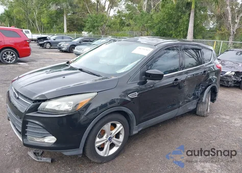 2014 Ford Escape Se z USA, uszkodzony, nr VIN 1FMCU0GX3EUC38084